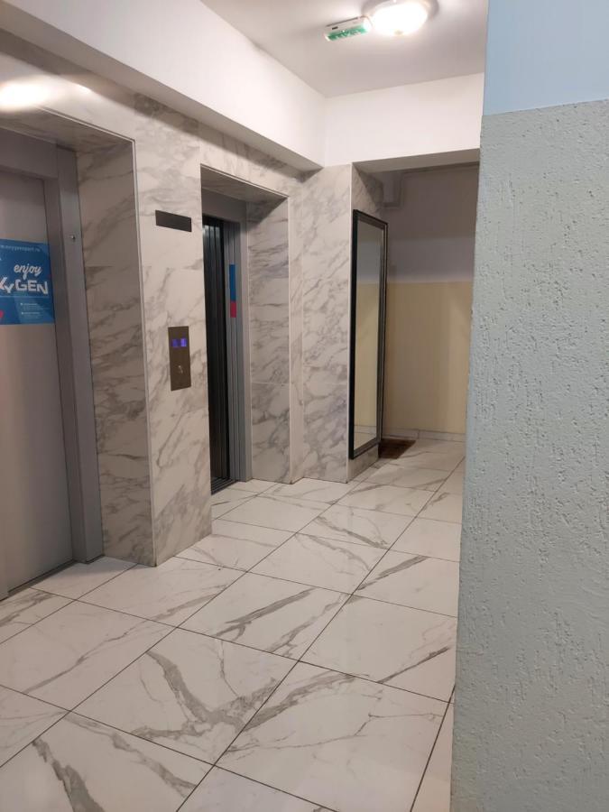 Bya Concept Apartment Iasi Luaran gambar